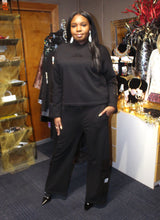 Load image into Gallery viewer, Black Sweatshirt Set
