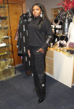 Load image into Gallery viewer, Black Sweatshirt Set
