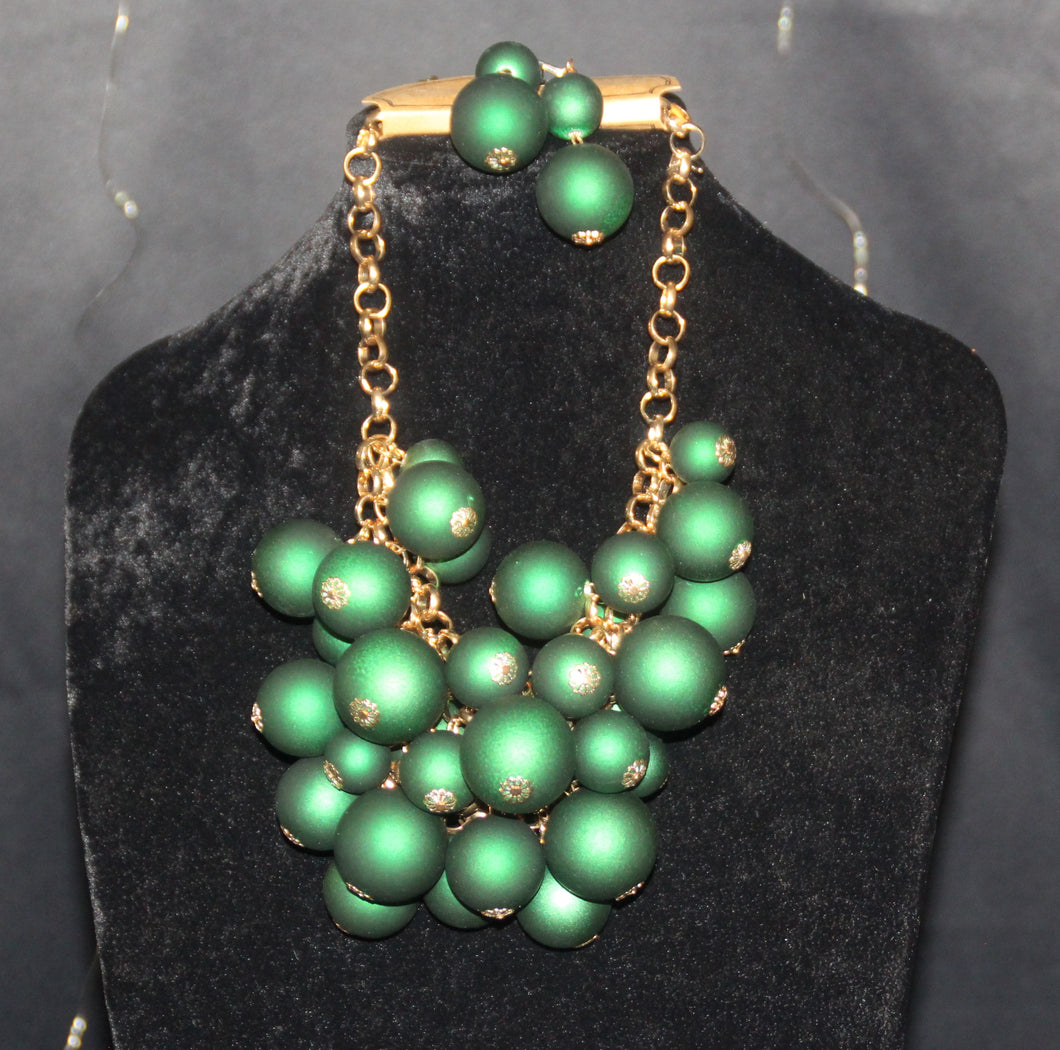 Emerald Bead Jewelry Set