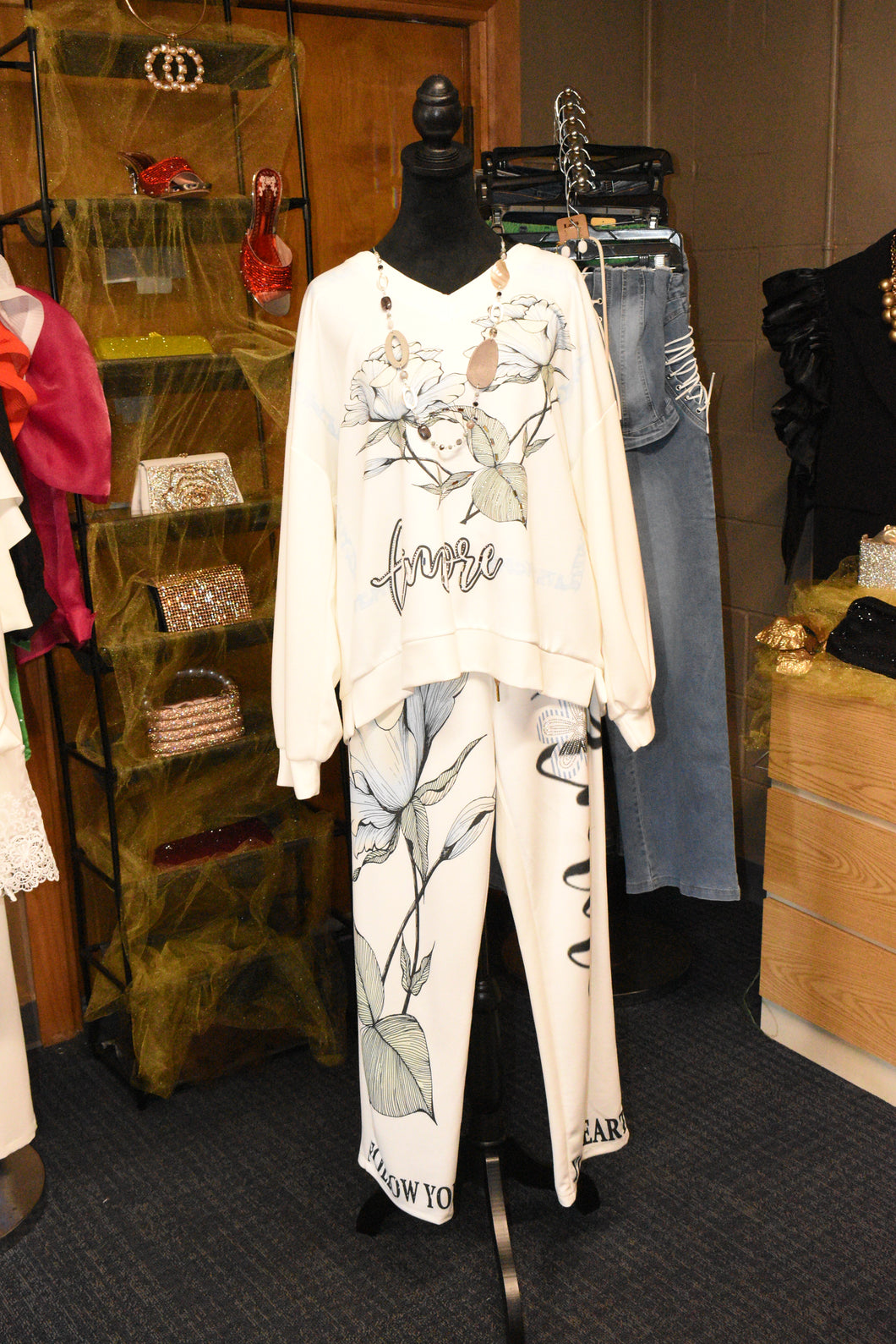 Amore Floral Lounge Set
