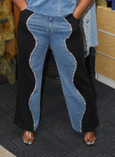 Load image into Gallery viewer, Rhinestone Wave Jeans
